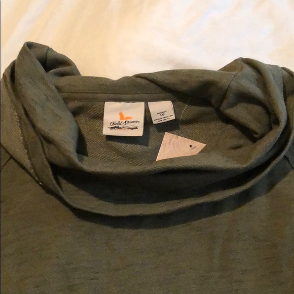 Cowl neck olive pullover - Picture 2 of 2